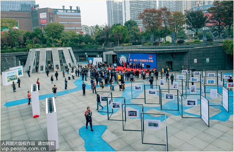 浙江湖州：艺江南第一皇冠体育比分网址届长三角摄影艺术周开幕
